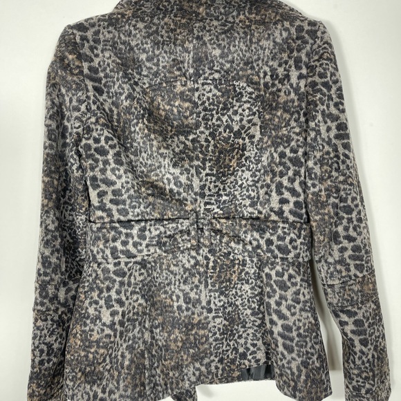 Leopard Jacket - Picture 6 of 10